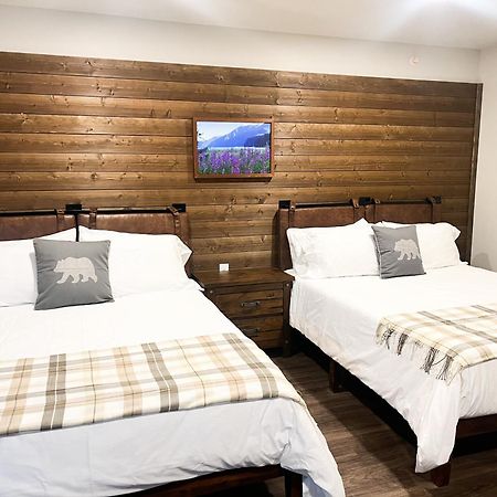 סוארד Spruce Lodge מראה חיצוני תמונה