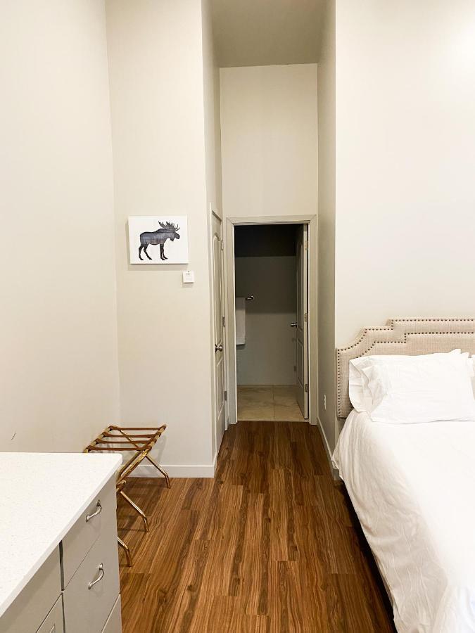 סוארד Spruce Lodge מראה חיצוני תמונה