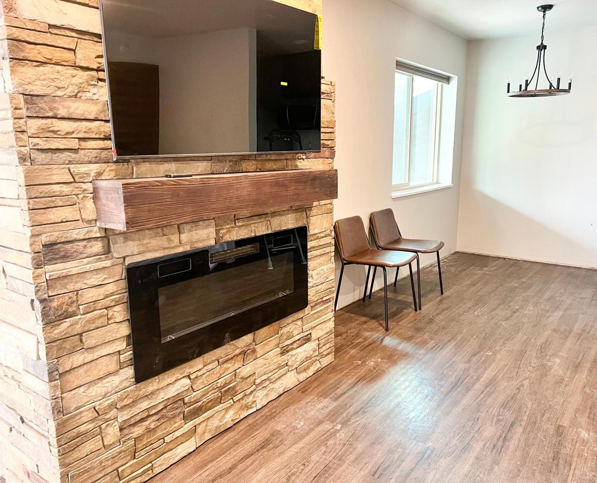 סוארד Spruce Lodge מראה חיצוני תמונה