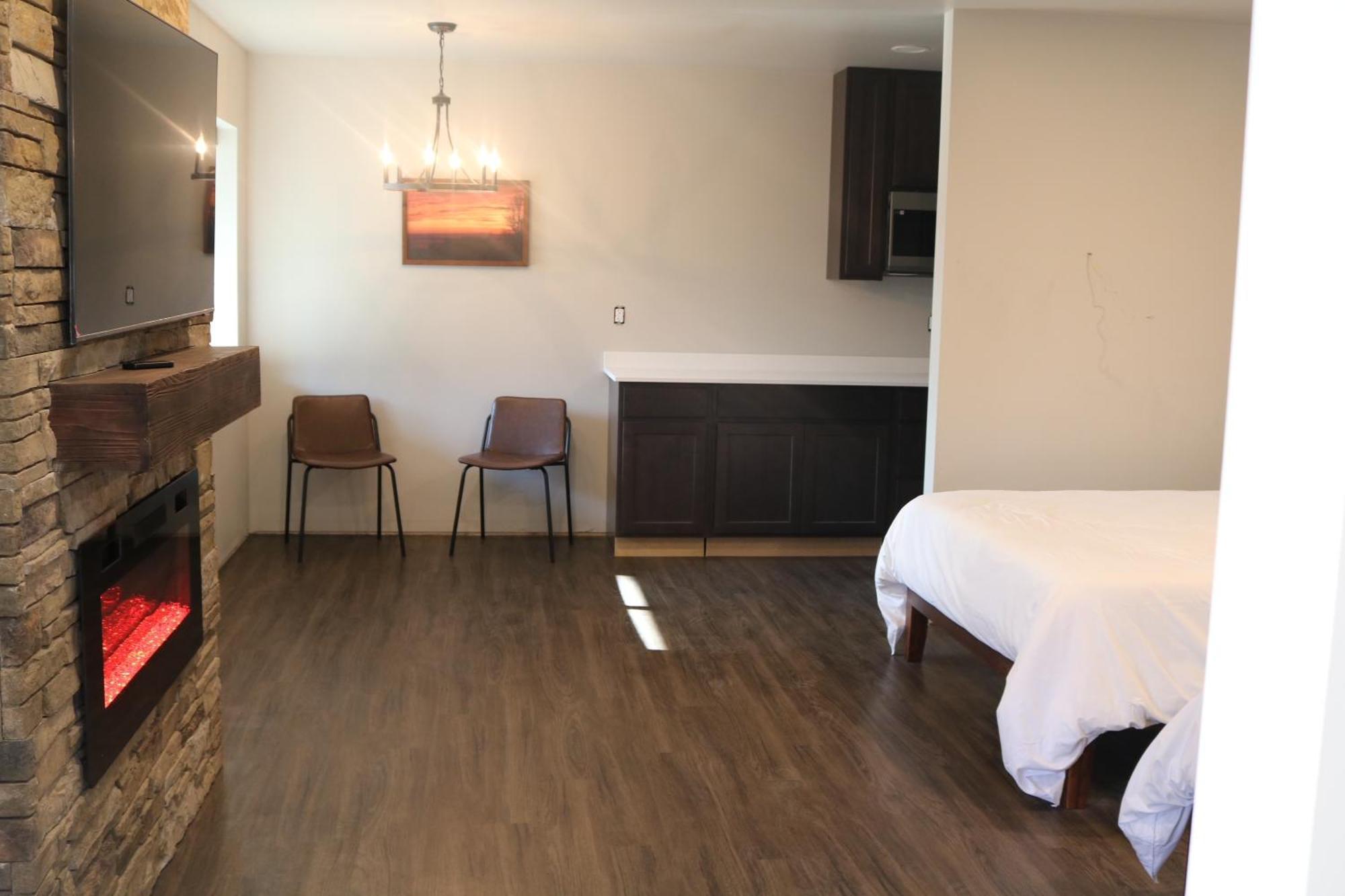 סוארד Spruce Lodge מראה חיצוני תמונה